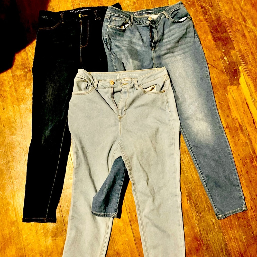Woman’s Jeans size 13